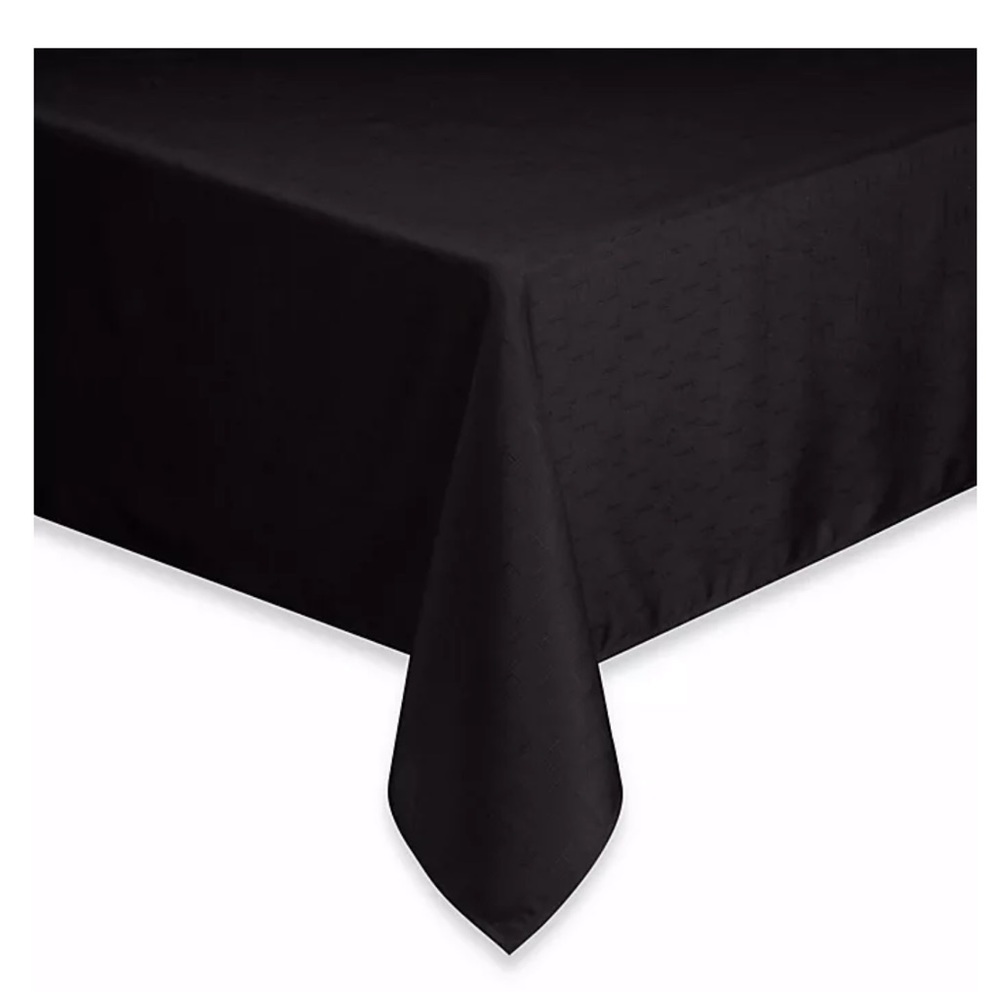 🆕 Basics 60” x 84” Square Tablecloth - Black